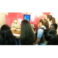 Visita a la Radio Sudamericana - 4° año "C" del TT